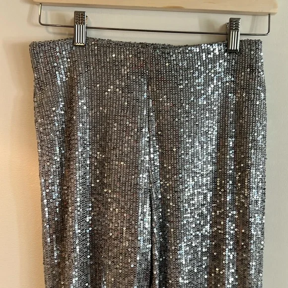 Sequined silver pants size USA size 4 - Picture 2 of 6